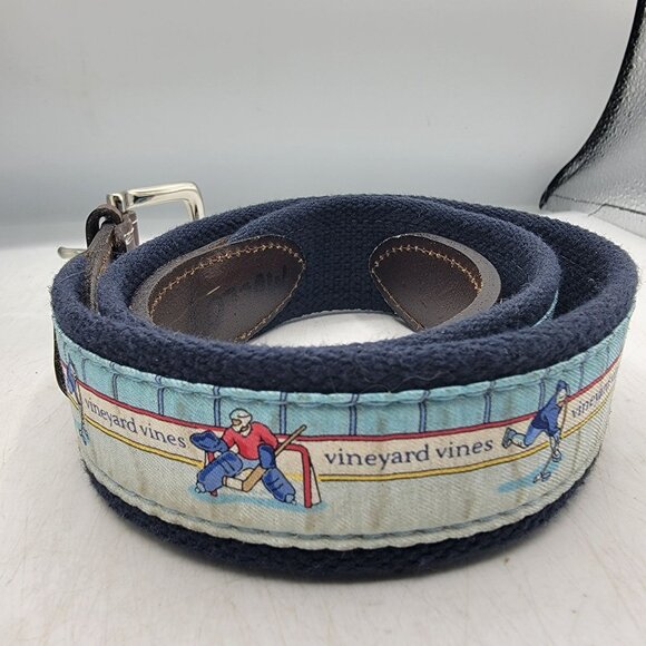 Vineyard Vines Ice Hockey Rink Club Canvas Belt Sports Themed Casual Adjustable - Picture 3 of 8